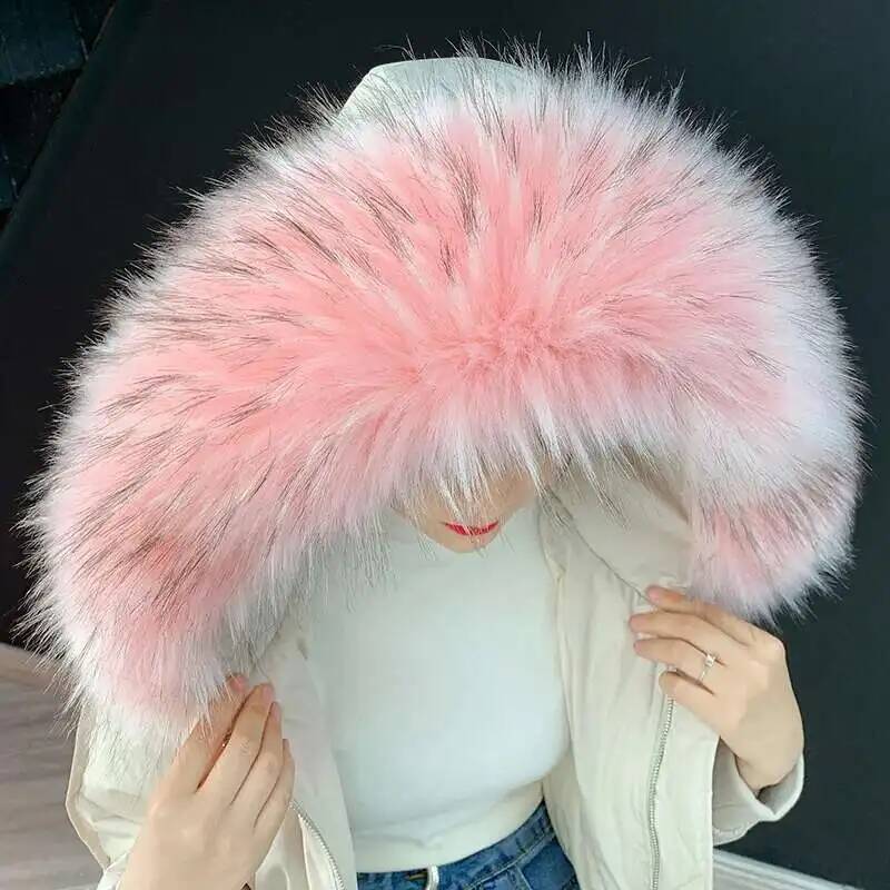 Winter Clothing For Sale - Odpinany kołnierz ze sztucznego futra Bardzo