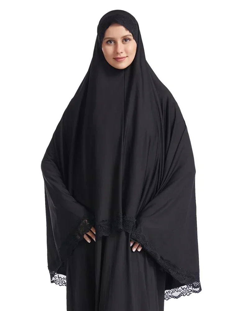 Długi khimar z koronkowym wyko – Winter Clothing Dubai recenzja i cena